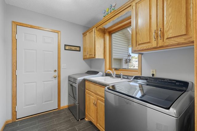 435 147th Lane NE, Ham Lake, MN 55304