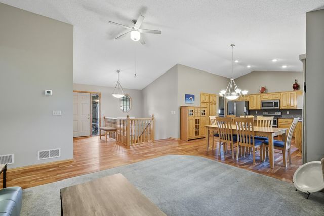 435 147th Lane NE, Ham Lake, MN 55304