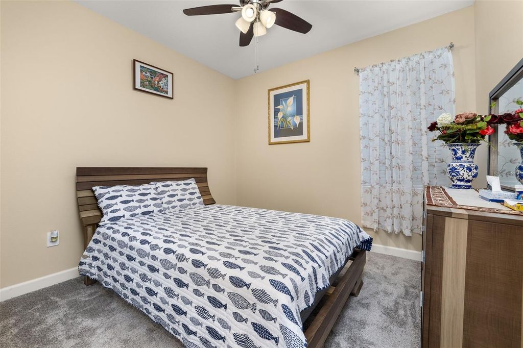 Image 14 of property listing at 1739 GOOD NEIGHBOR LOOP, Kissimmee, FL 34744