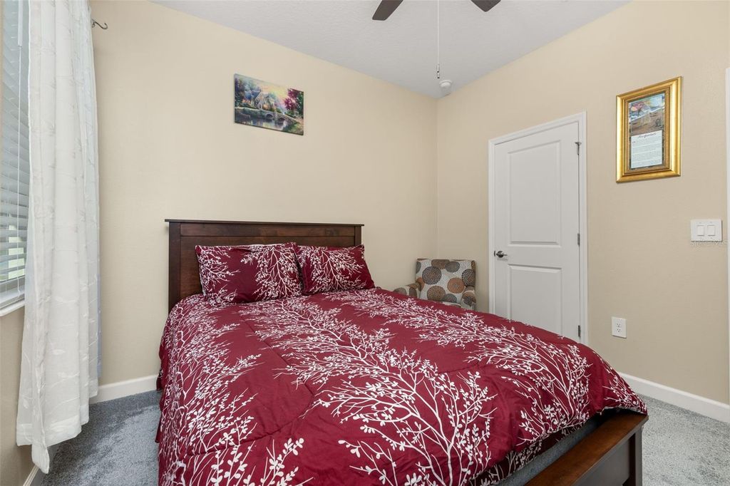 Image 18 of property listing at 1739 GOOD NEIGHBOR LOOP, Kissimmee, FL 34744