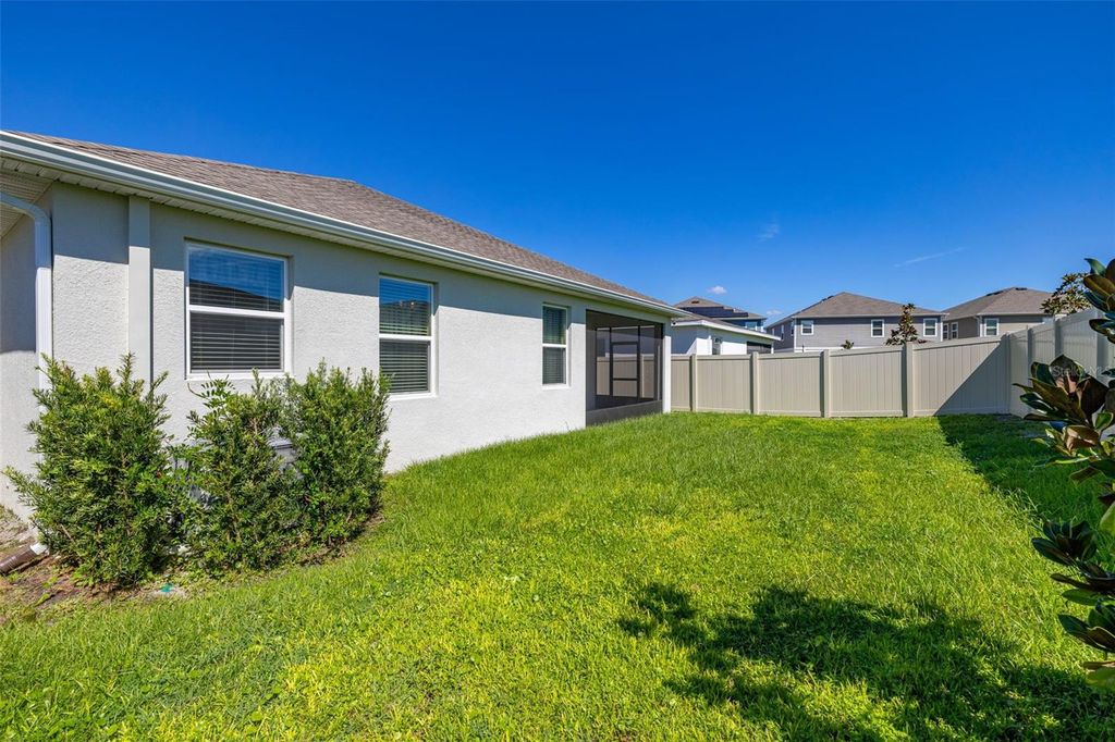 Image 31 of property listing at 1739 GOOD NEIGHBOR LOOP, Kissimmee, FL 34744