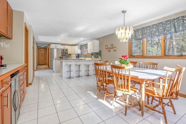 7 Germaine Avenue, Methuen, MA 01844