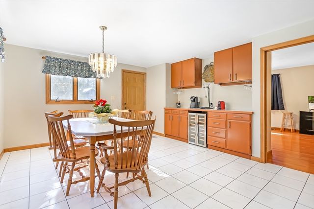 7 Germaine Avenue, Methuen, MA 01844