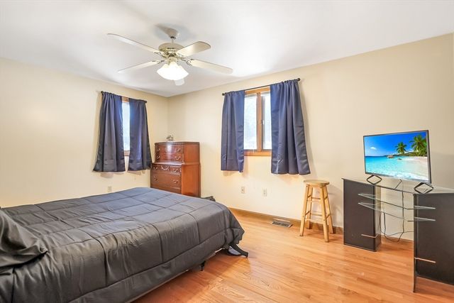 7 Germaine Avenue, Methuen, MA 01844