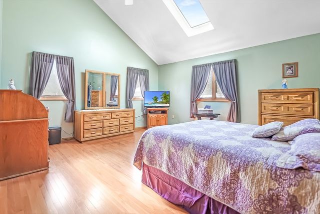 7 Germaine Avenue, Methuen, MA 01844