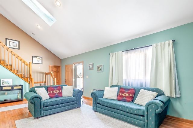 7 Germaine Avenue, Methuen, MA 01844