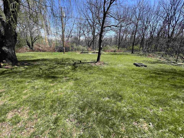 198 Fandrich Road, Oxford, WI 53952