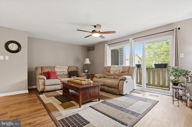 1003 THORNTON CT, North Wales, PA 19454