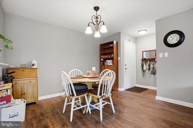 1003 THORNTON CT, North Wales, PA 19454