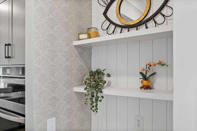 601 Yellow Leaf Lane, Summerville, SC 29486