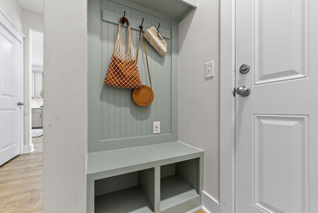 601 Yellow Leaf Lane, Summerville, SC 29486