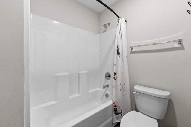 601 Yellow Leaf Lane, Summerville, SC 29486