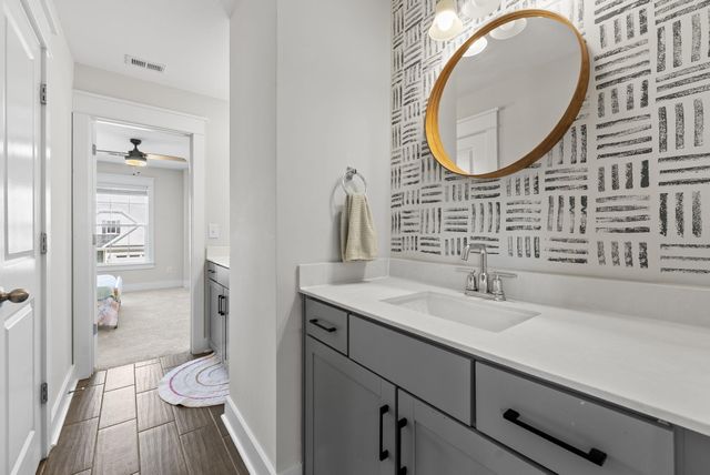 601 Yellow Leaf Lane, Summerville, SC 29486