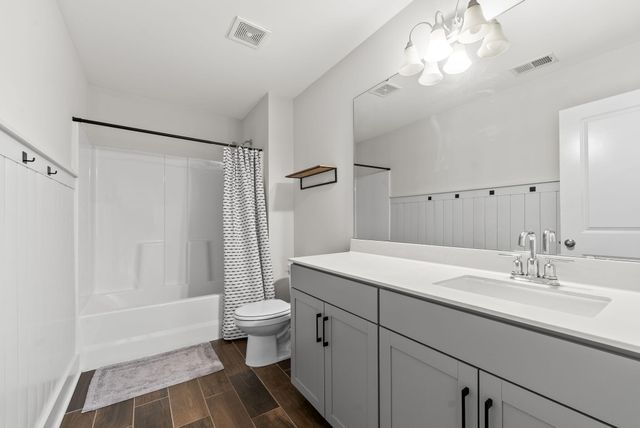 601 Yellow Leaf Lane, Summerville, SC 29486