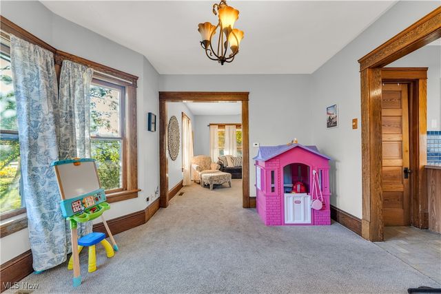 179 Jackson Street, Amherst, OH 44001