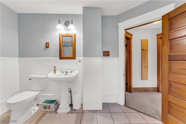 179 Jackson Street, Amherst, OH 44001