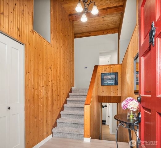 19522 NE 181st Street, Woodinville, WA 98077