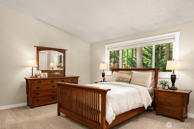 19522 NE 181st Street, Woodinville, WA 98077