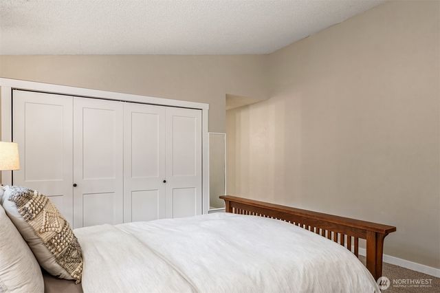 19522 NE 181st Street, Woodinville, WA 98077