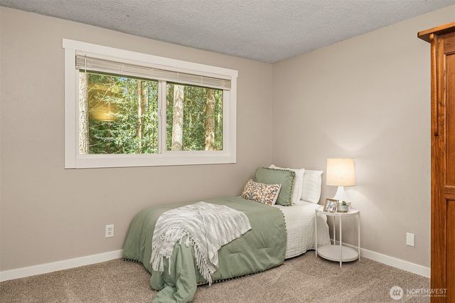 19522 NE 181st Street, Woodinville, WA 98077