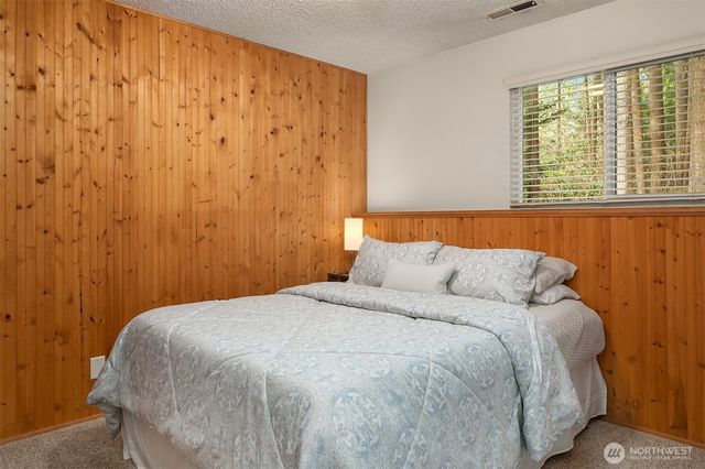 19522 NE 181st Street, Woodinville, WA 98077