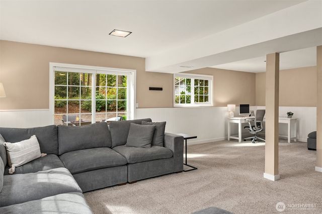 19522 NE 181st Street, Woodinville, WA 98077