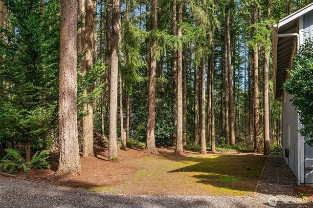 19522 NE 181st Street, Woodinville, WA 98077