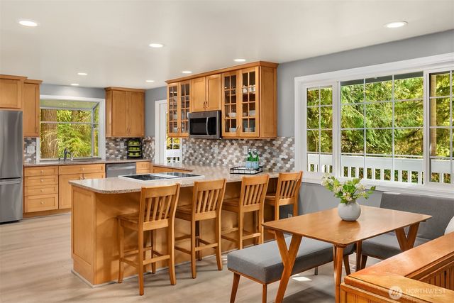 19522 NE 181st Street, Woodinville, WA 98077