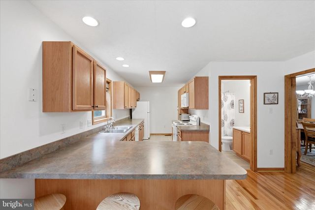 1100 LOGGER DR, Gore, VA 22637
