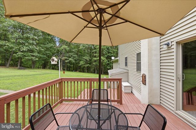 1100 LOGGER DR, Gore, VA 22637