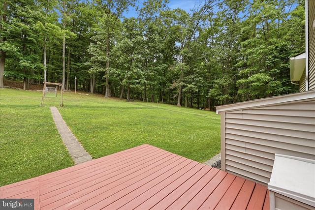 1100 LOGGER DR, Gore, VA 22637