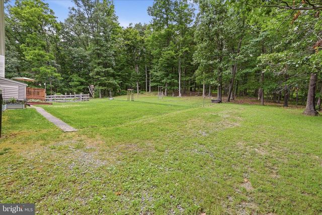 1100 LOGGER DR, Gore, VA 22637