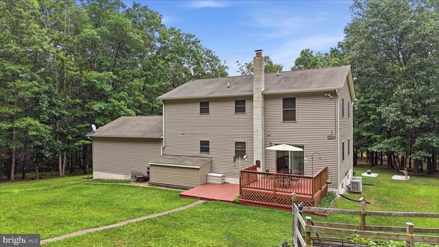 1100 LOGGER DR, Gore, VA 22637