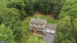 1100 LOGGER DR, Gore, VA 22637