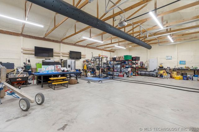 4295 Happy Camp Road, Beggs, OK 74421