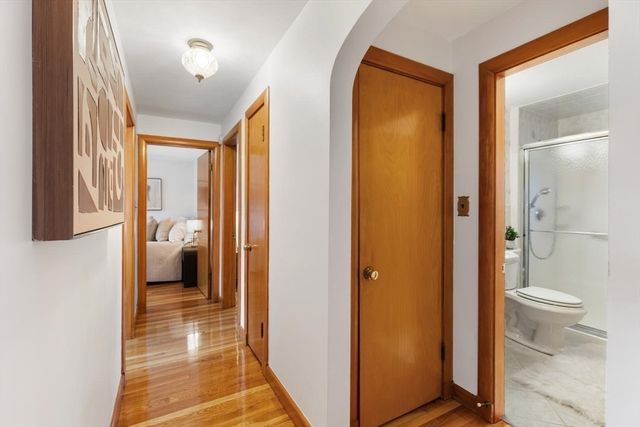 10 High Street, Nahant, MA 01908