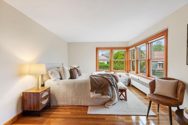 10 High Street, Nahant, MA 01908