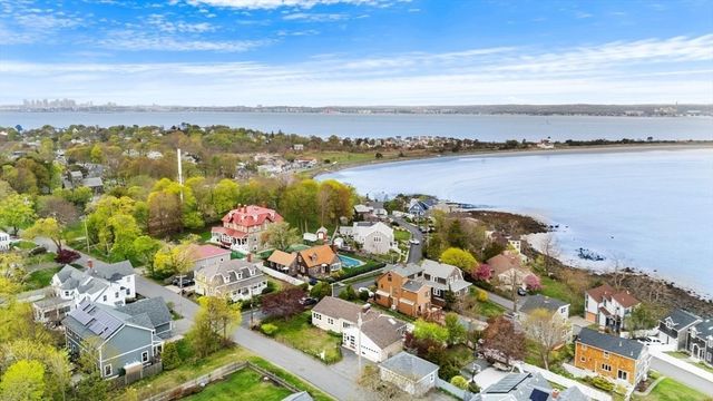 10 High Street, Nahant, MA 01908