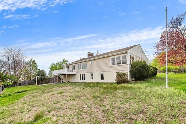 10 High Street, Nahant, MA 01908