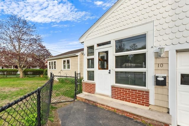 10 High Street, Nahant, MA 01908