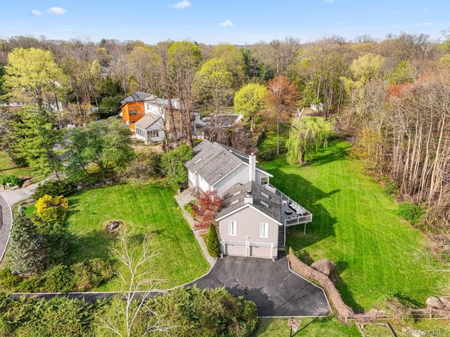 5 Deerfield Lane, Scarsdale, NY 10583