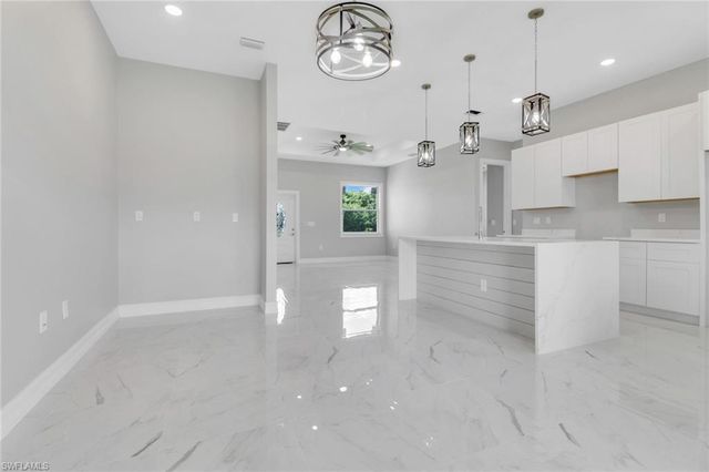6138 Holt CT, Fort Myers, FL 33905