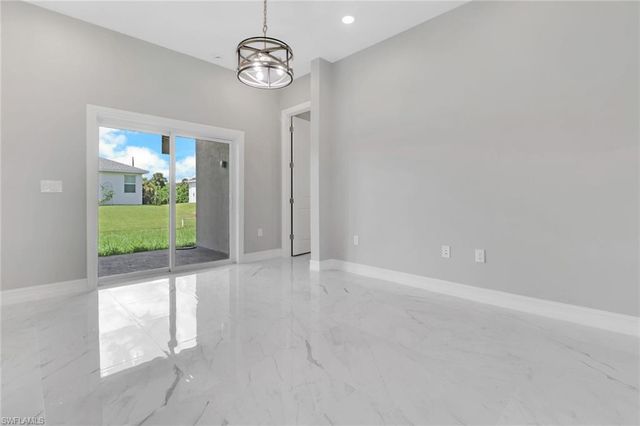 6138 Holt CT, Fort Myers, FL 33905