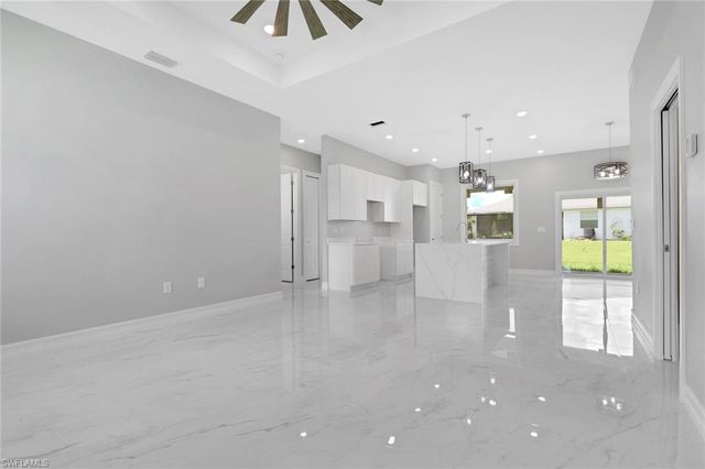 6138 Holt CT, Fort Myers, FL 33905