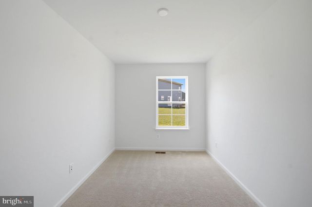 141 WYTHE WAY, Charles Town, WV 25414