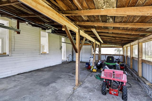 5704 State Route 73, Chester Twp, OH 45177