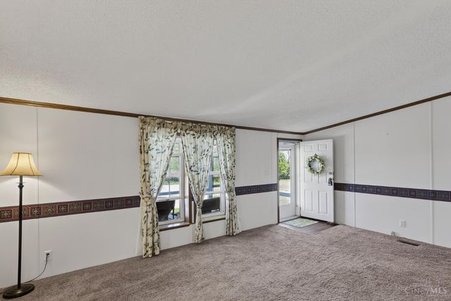 5704 State Route 73, Chester Twp, OH 45177