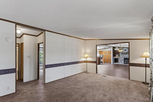 5704 State Route 73, Chester Twp, OH 45177