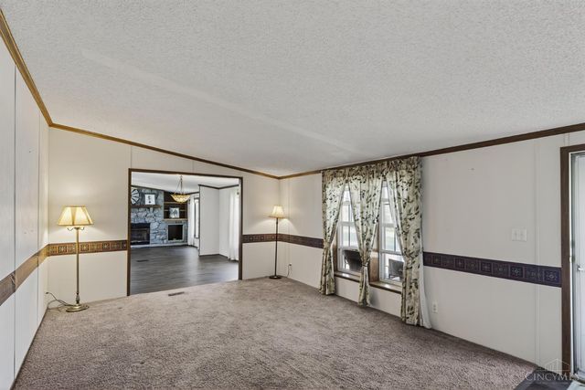 5704 State Route 73, Chester Twp, OH 45177