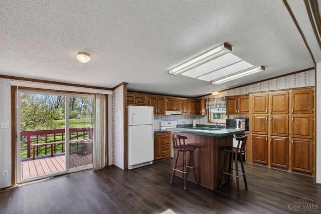 5704 State Route 73, Chester Twp, OH 45177